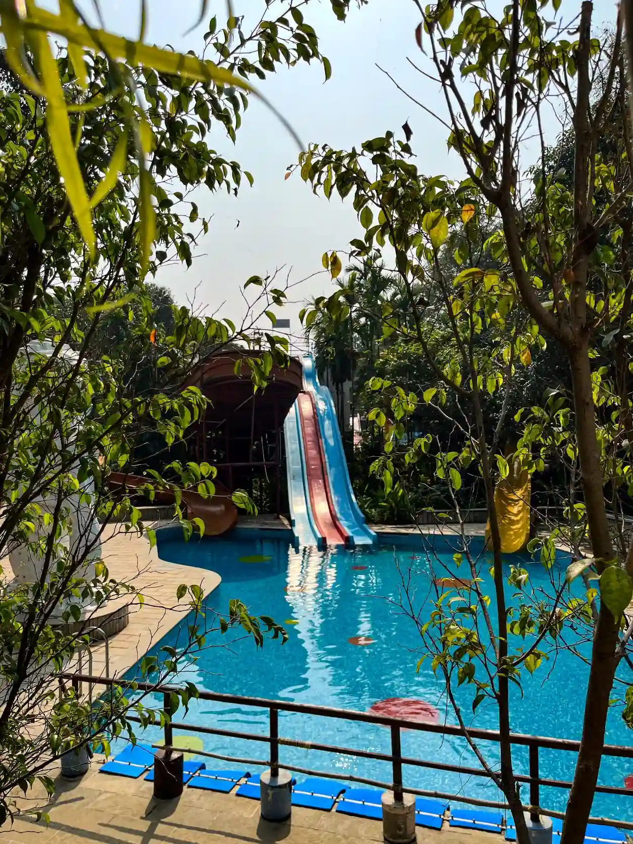 one day picnic spots near mumbai for family
